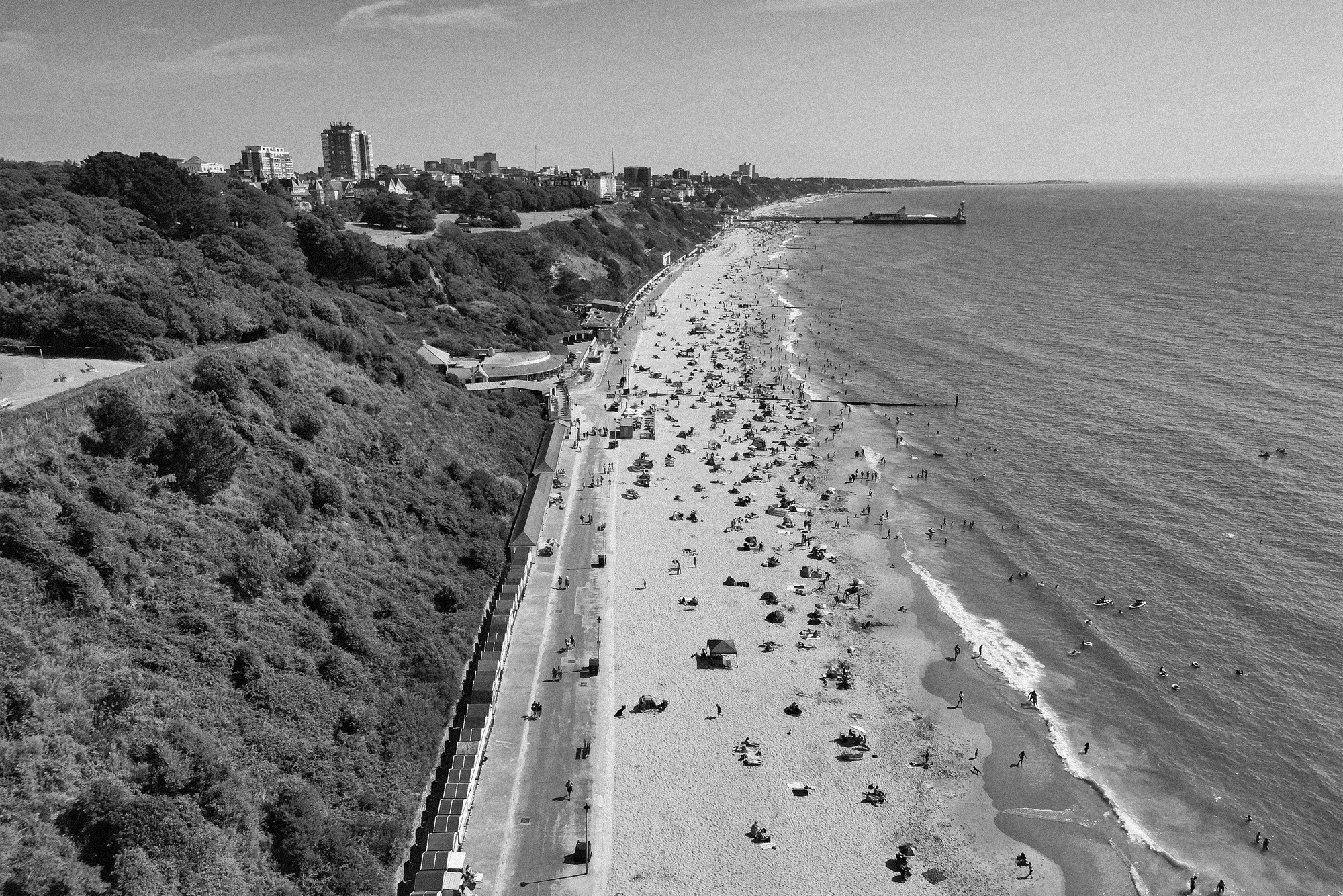 FULL-SERVICE WEB DESIGN COMPANY BUILDING CUSTOM WEBSITES IN POOLE AND BOURNEMOUTH