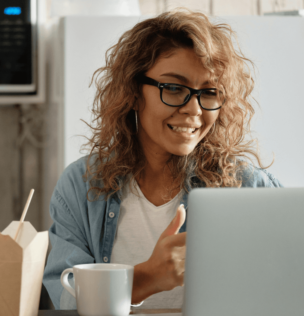 patient using telehealth nutrition therapy on computer