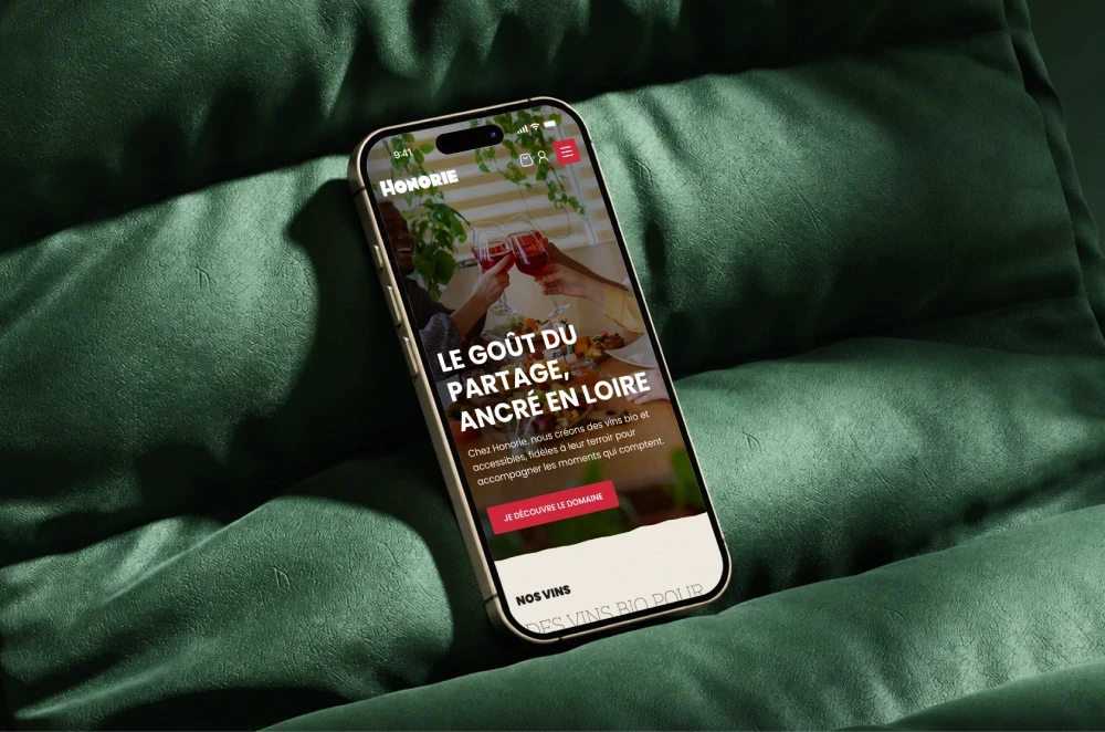 Site Honorie affiché sur mobile