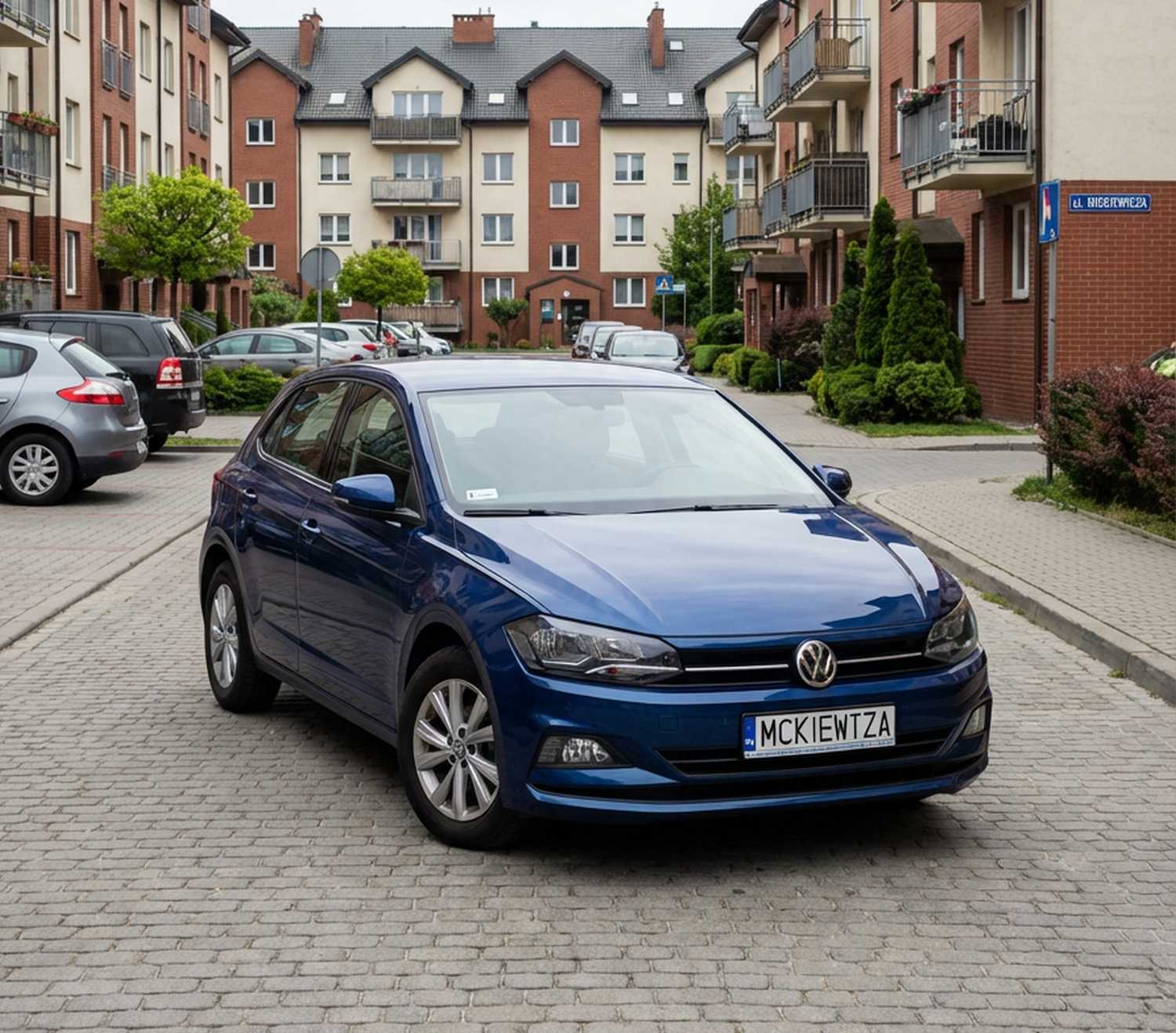 wypożyczalnia samochodów Rzeszów wynajem auta osiedle