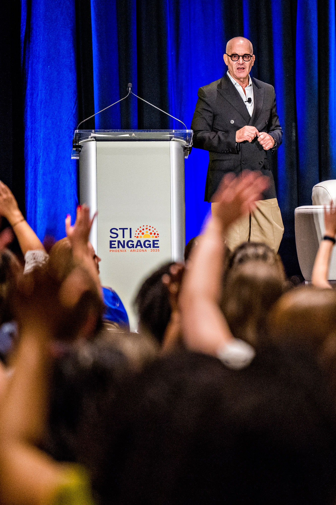 jonathan-phillips-photography-conferences-photo-69