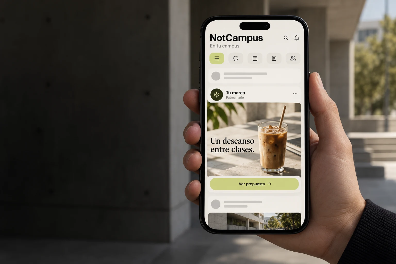Concepto de publicidad NotAds dentro de la app NotCampus. Fotografía generada con IA.