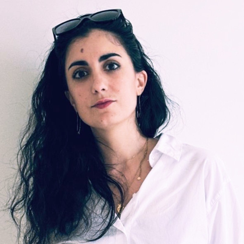 Immagine di Monica Fraternali, referente di Takis Biotech, che testimonia l’efficacia di Fluida nella gestione digitale delle presenze e nella semplificazione operativa.