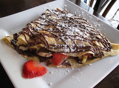 Front of Petit Trois Sherman Oaks