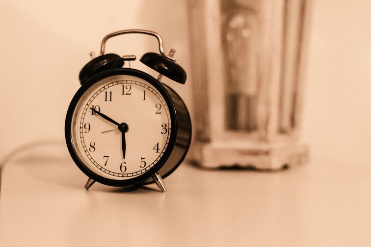 Strategies For Staying Focused and Productive