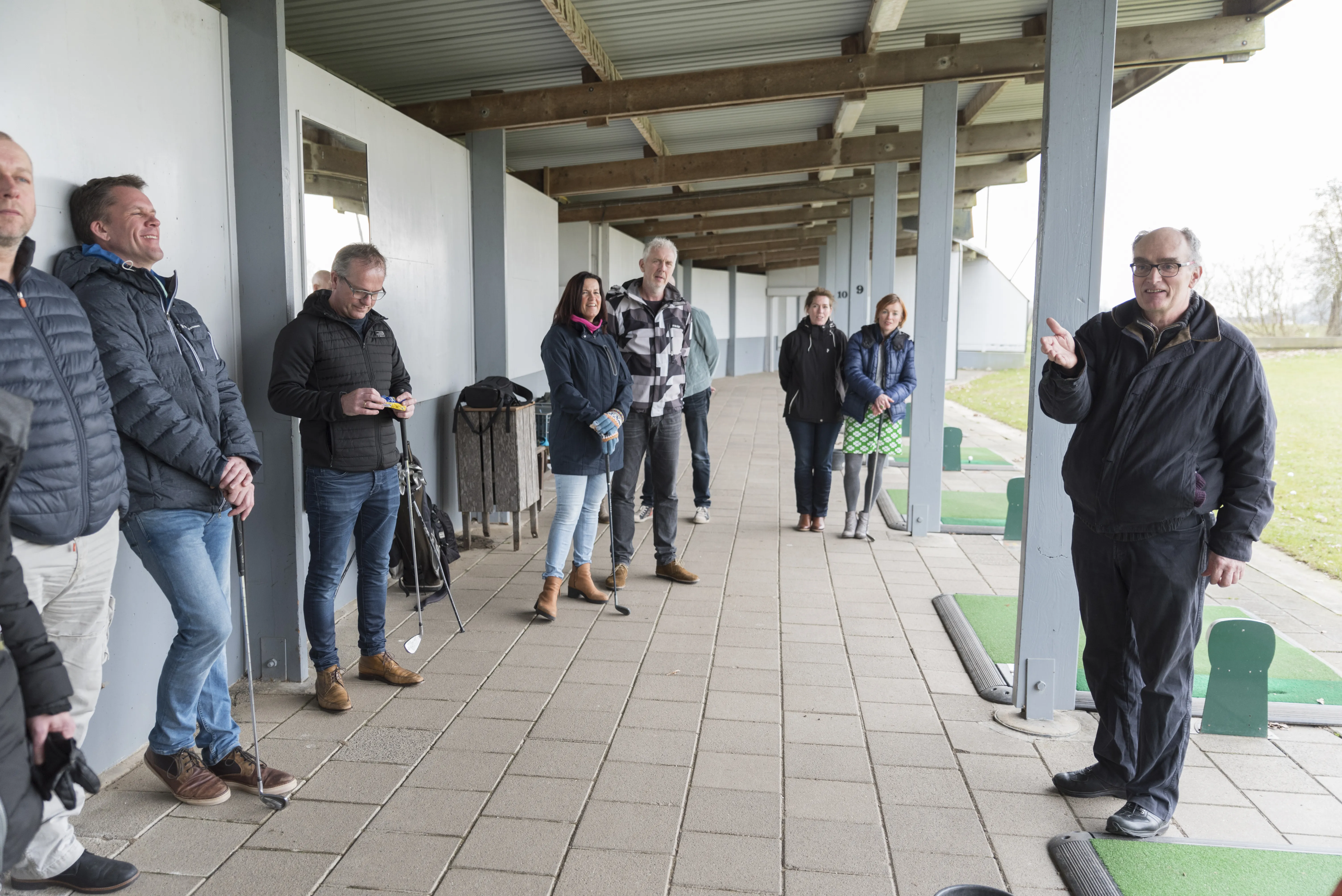 Teambuilding sessie op de golfbaan