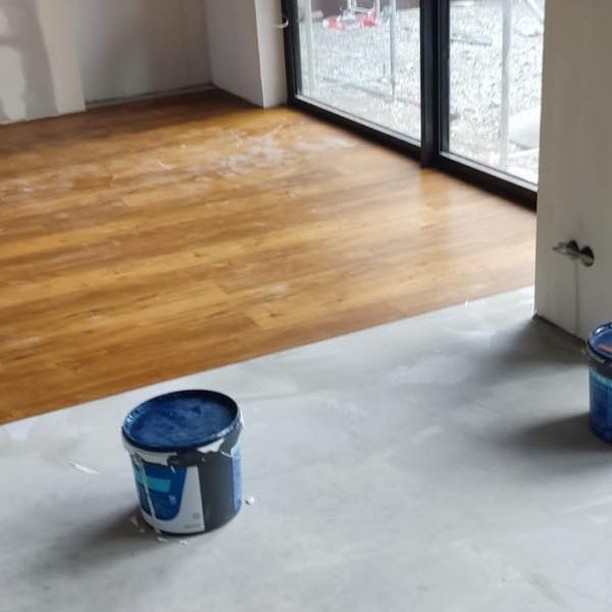 Outdoor Café Seating in a Sunlit Alley