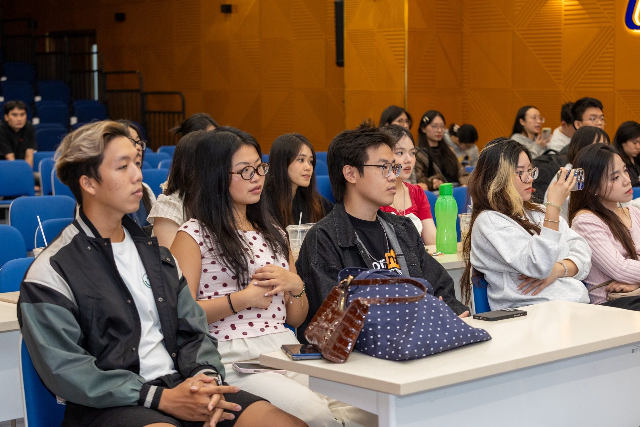 Bảo vệ đồ án tốt nghiệp ngành Nghệ thuật số HSU | Đào tạo gắn thực tiễn