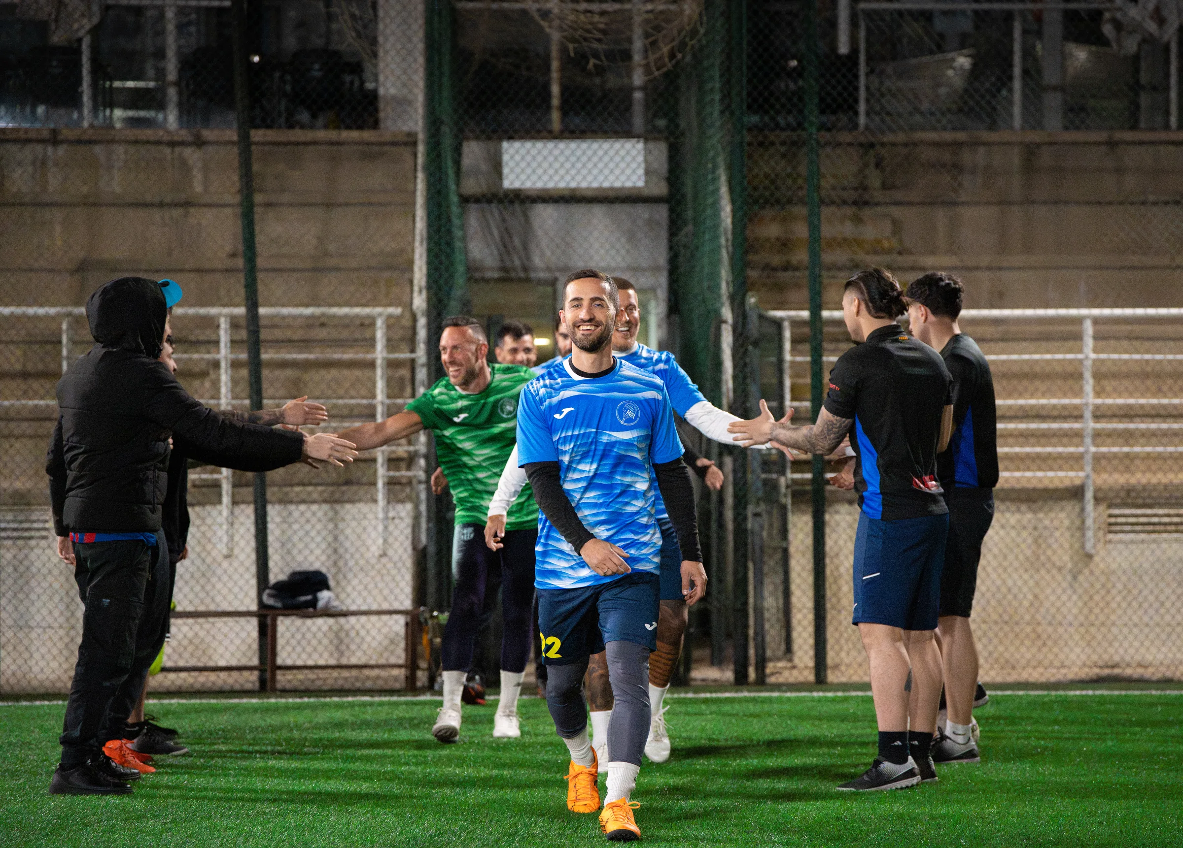 partido fútbol sala amigos Hospitalet, fotografía deportiva sala Barcelona, Nolan Pardo fotógrafo Barcelona 2026, fútbol sala interior Hospitalet