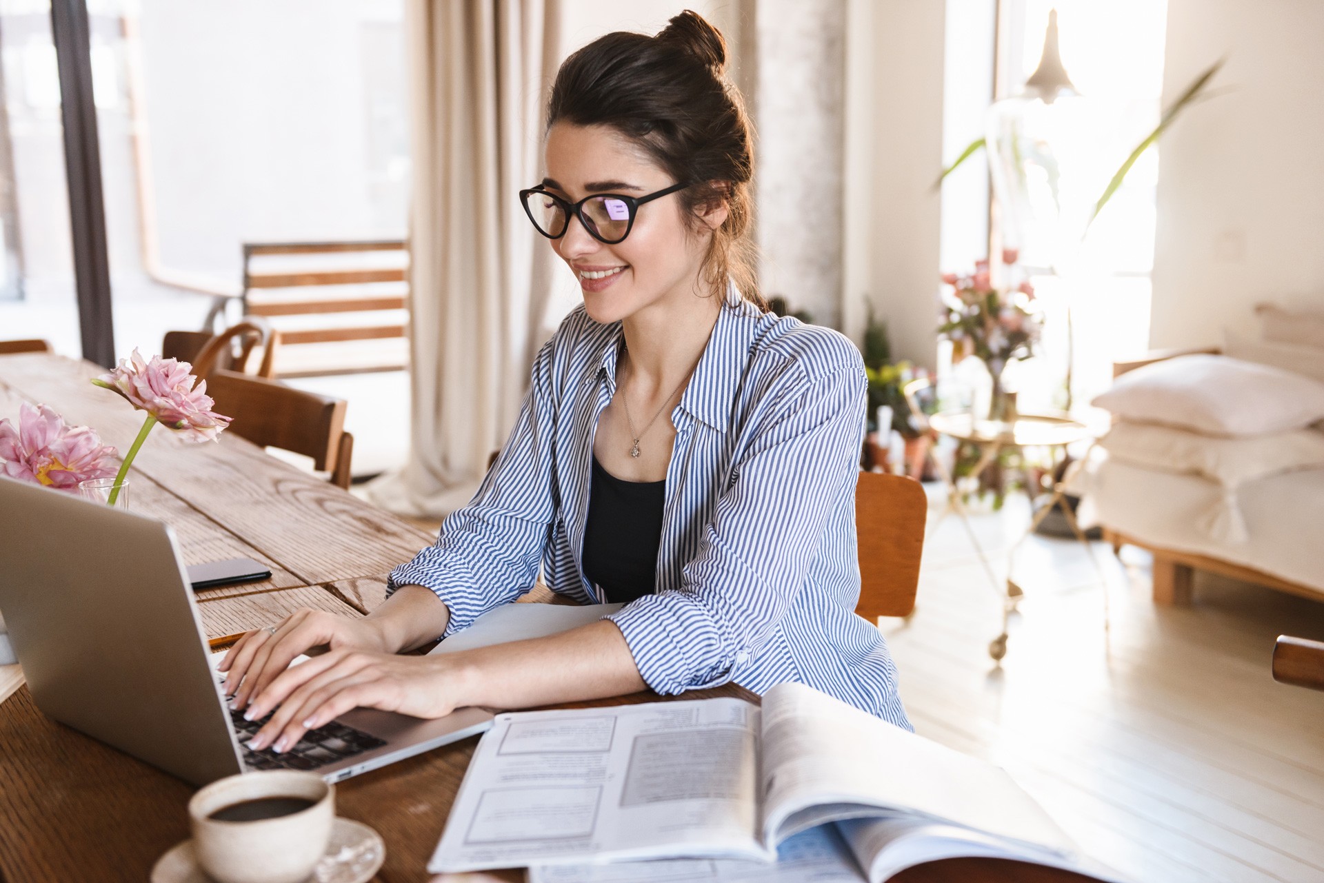 Normativa Smart working per lavorare in sicurezza: cos'è e come funziona?