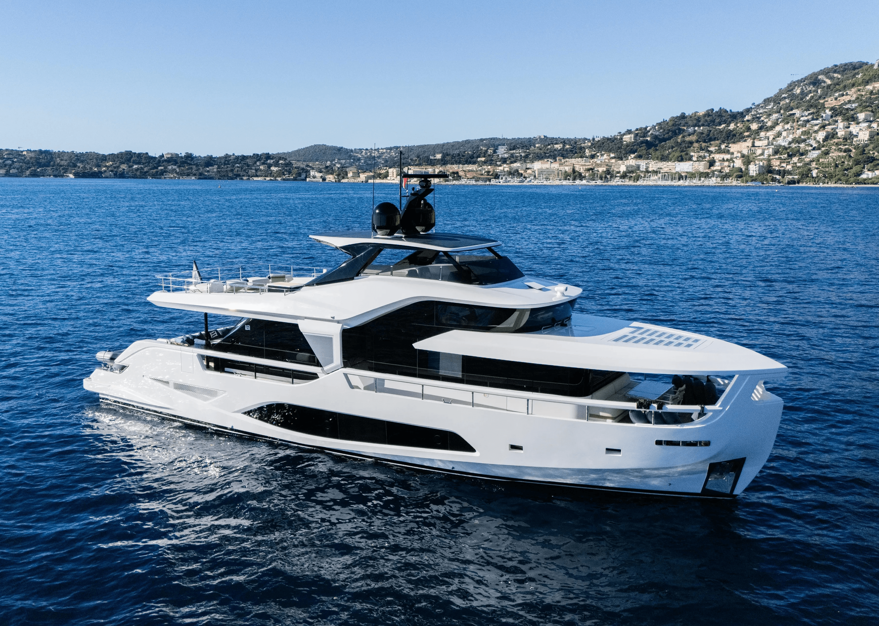 Yacht