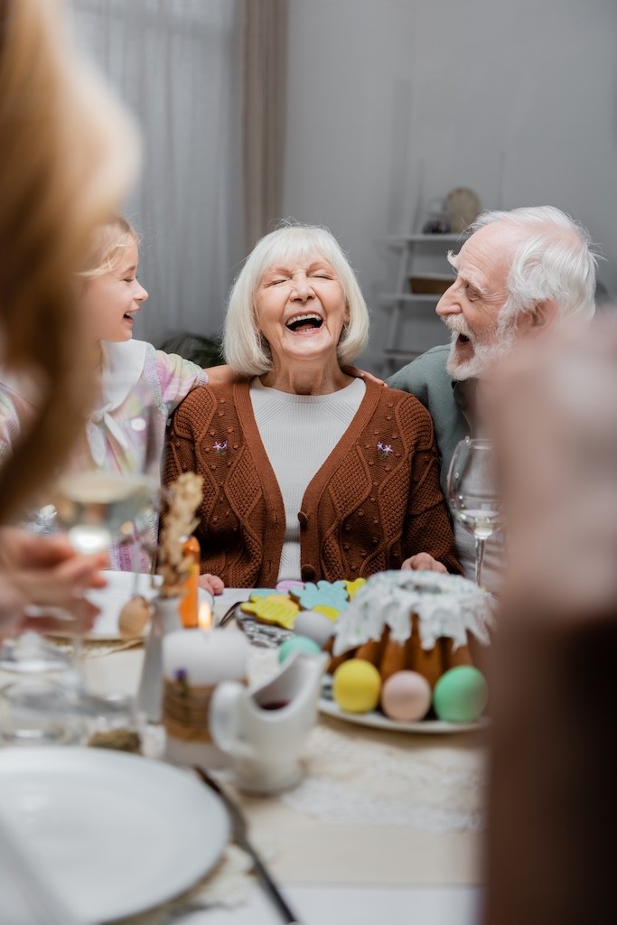 Planning a surprise family reunion  