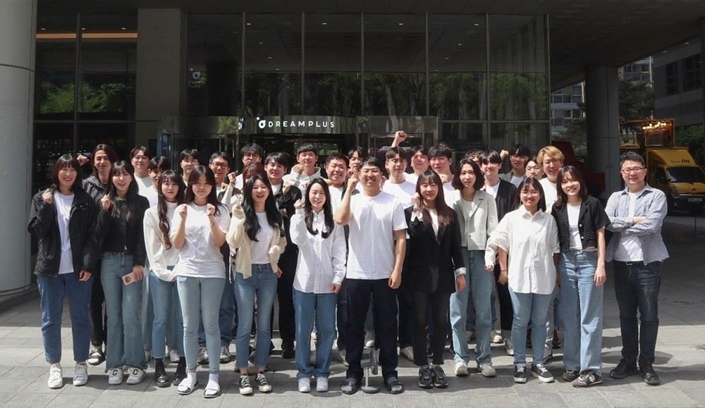 Staffs of Vueron Technology