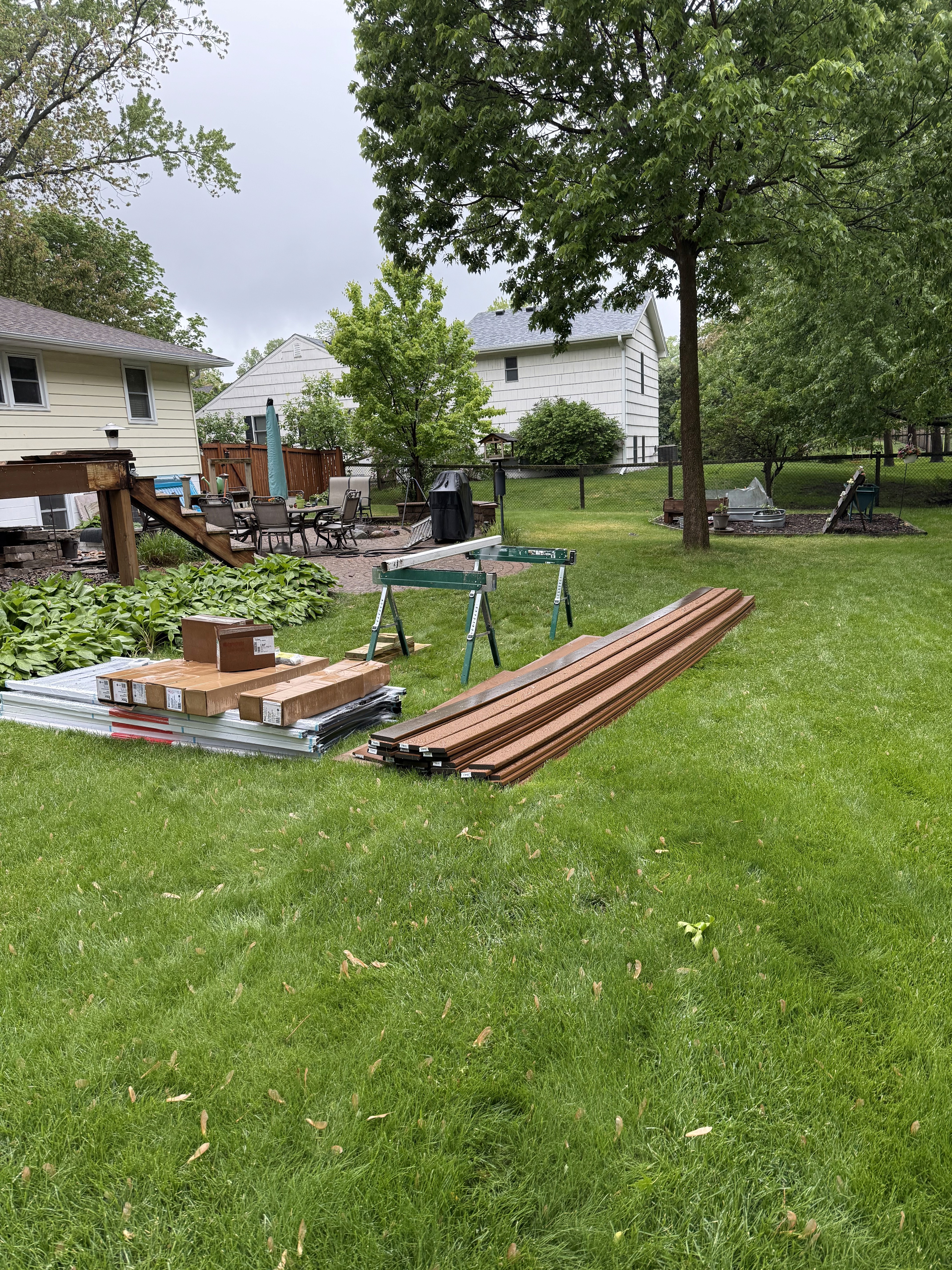 Dek building matrials