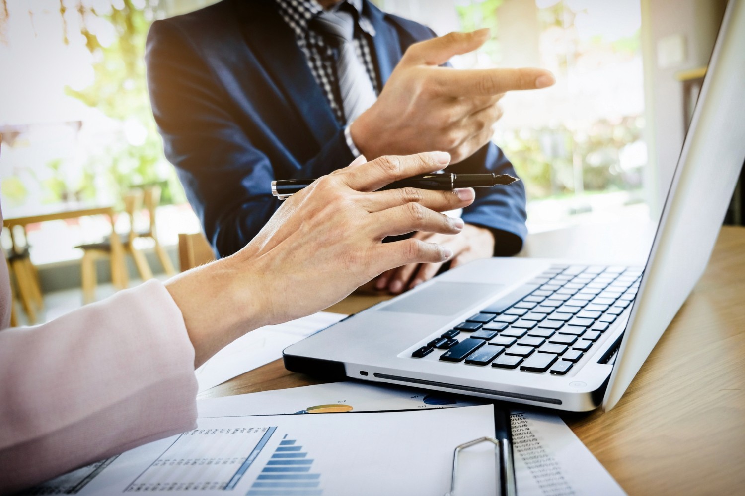 GLBNXT - AI in public procurement