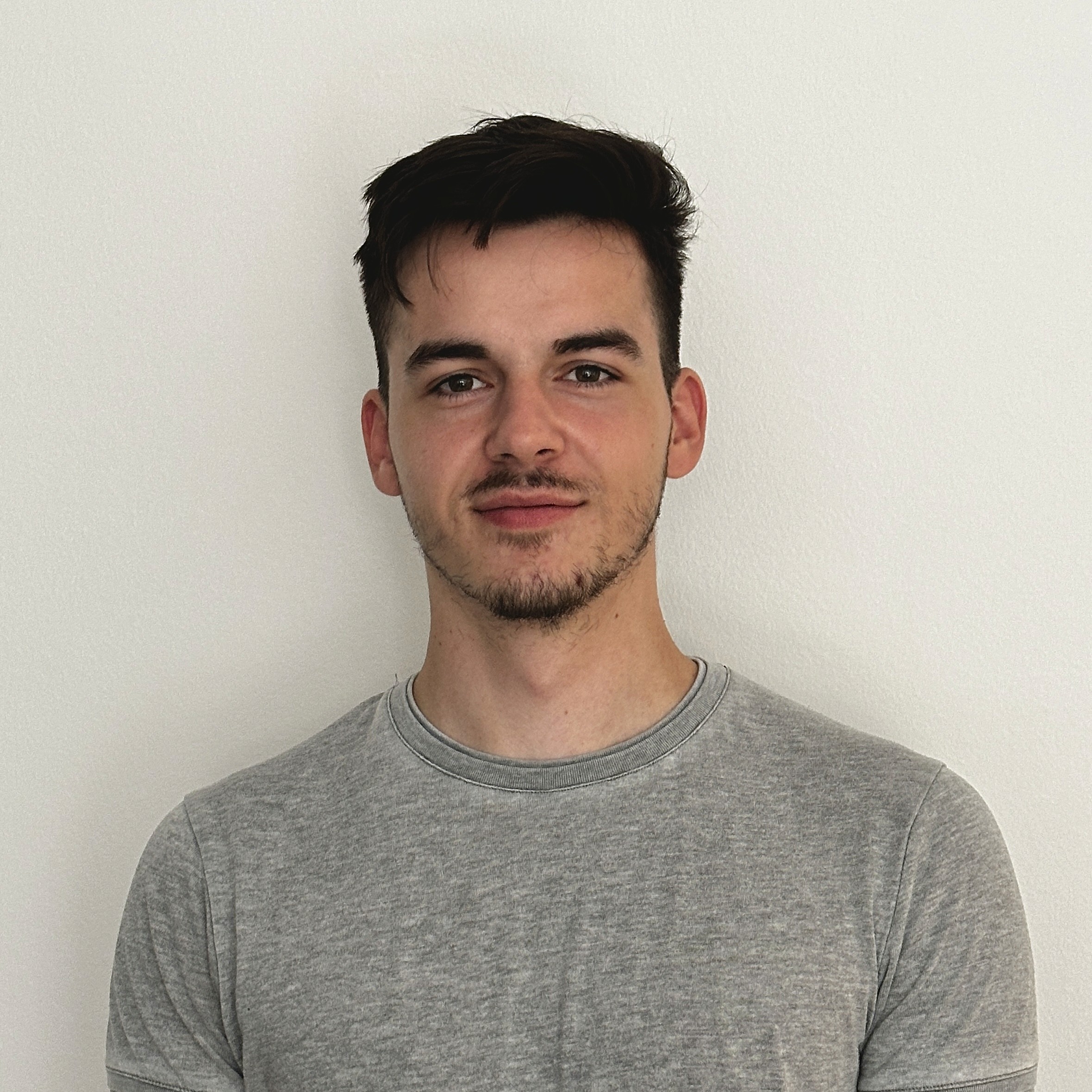 Headshot of Domen Bevec