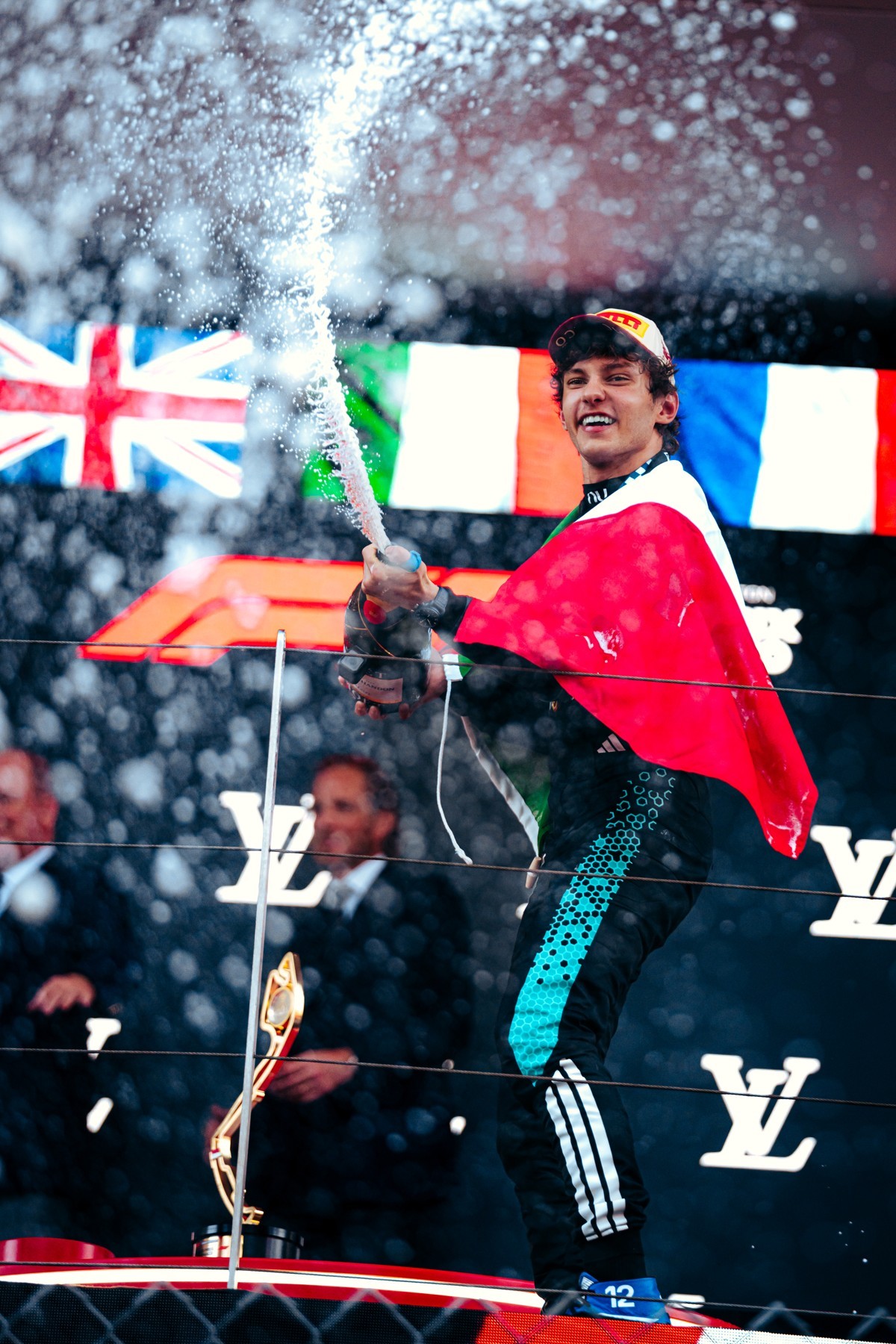 Célébration de Kimi Antonelli au Grand Prix de Monaco, 7 juin 2026.