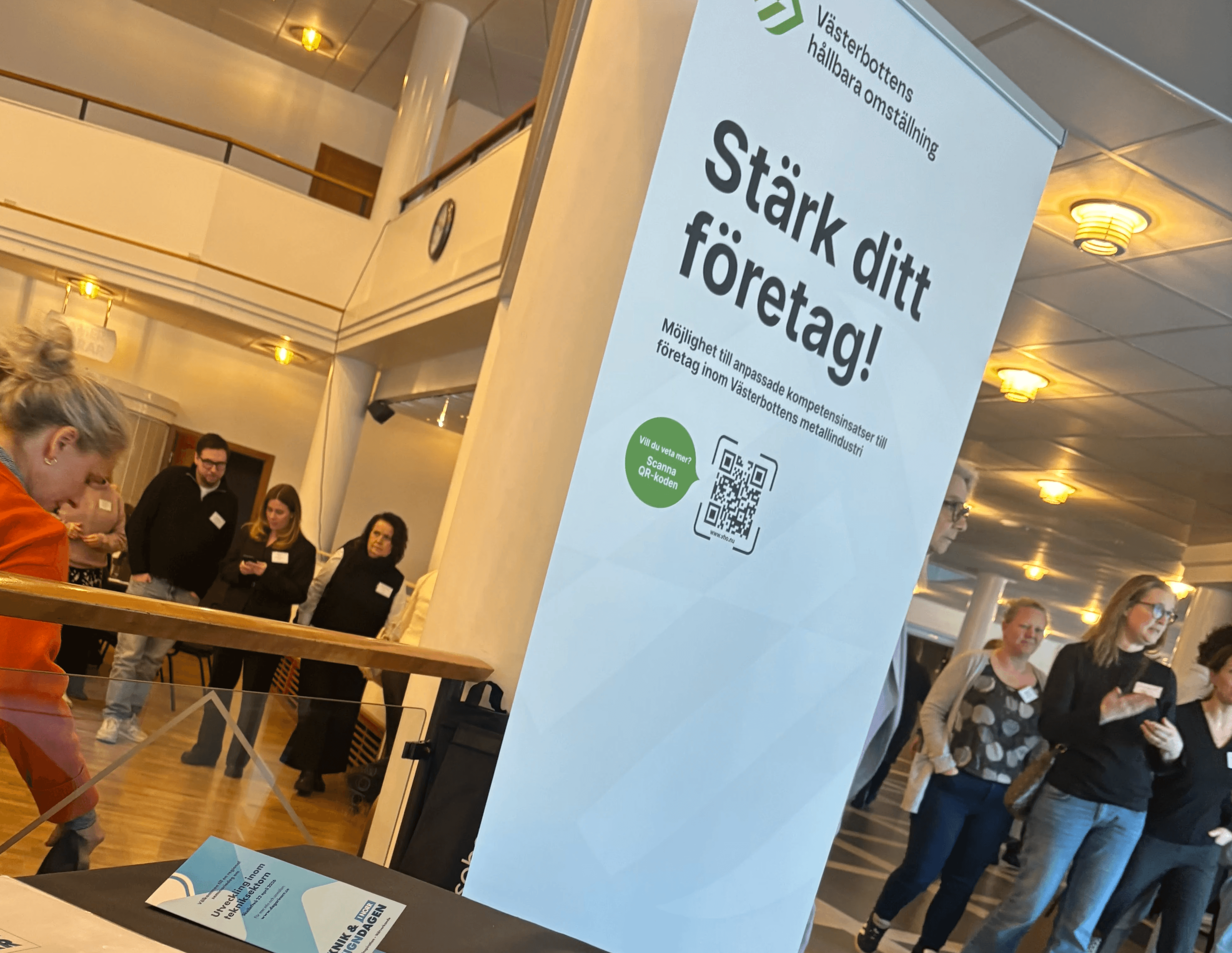 Two business partners shaking hands in agreement.