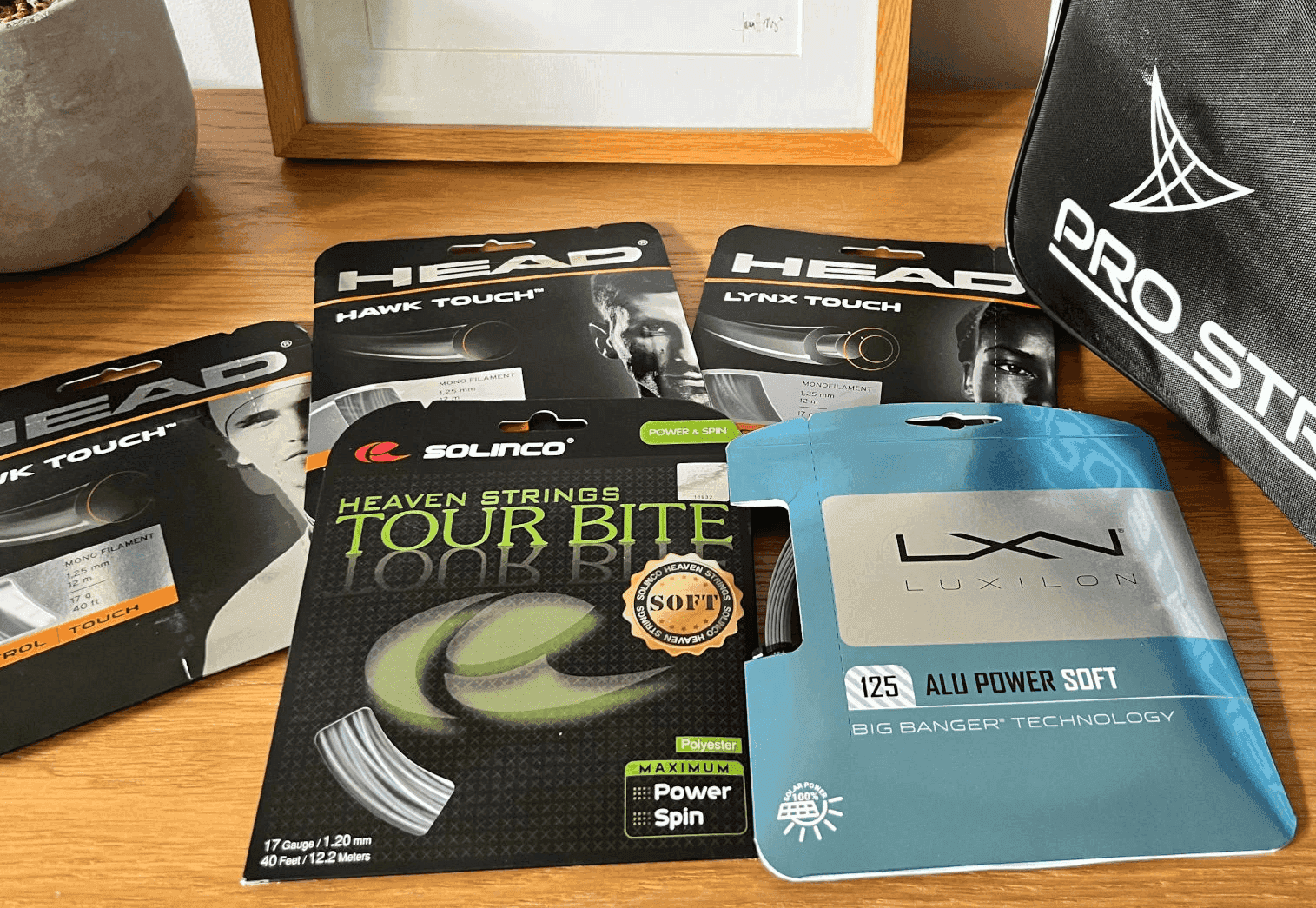 Hackney Tennis Stringer - strings updates every month