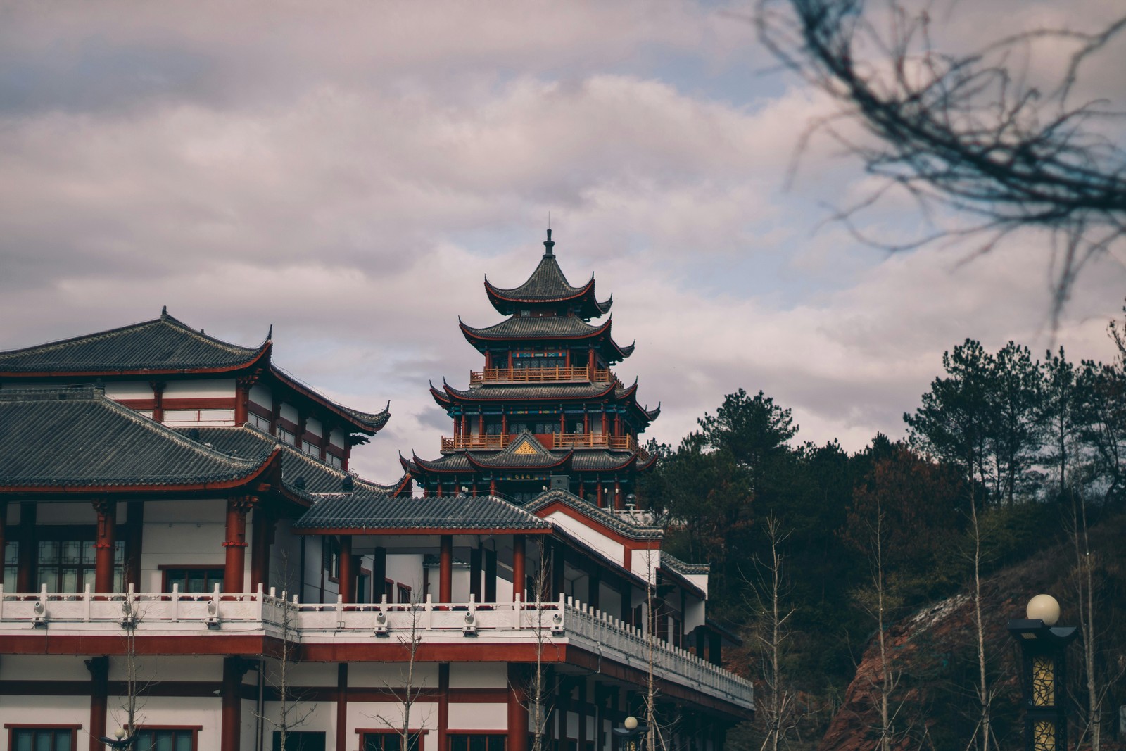 Traditional Chinese temple architecture, on an article about the China visa process for Phoenix