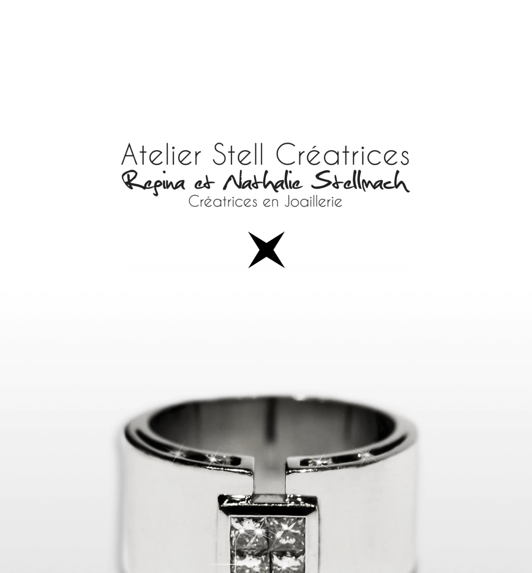 Logo Atelier Stell Créatrices associé à une bague sur-mesure photographiée en noir et blanc — identité visuelle épurée pour atelier de joaillerie à Toulouse, Tartelette Concept