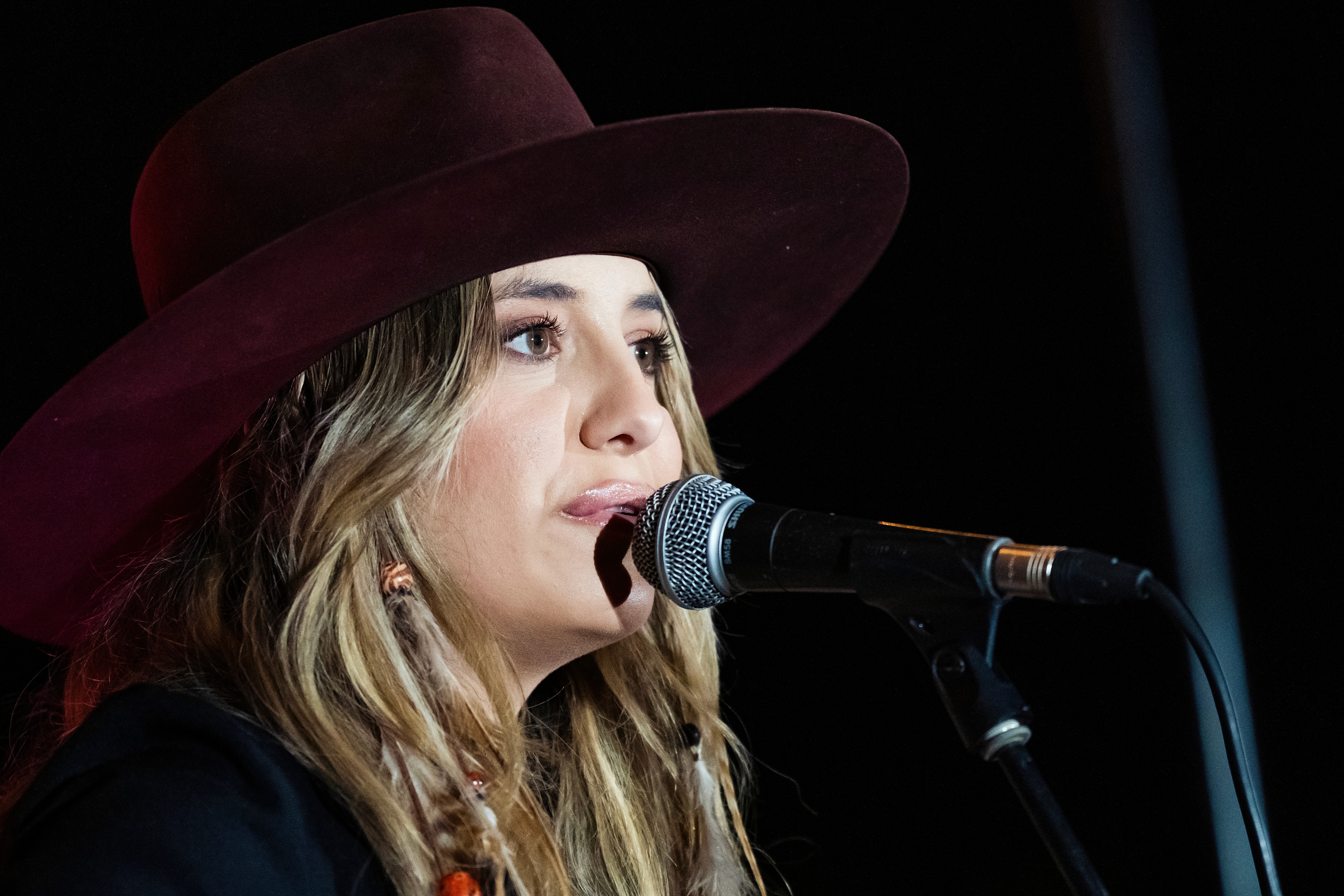 Lainey Wilson Under The Stars 1