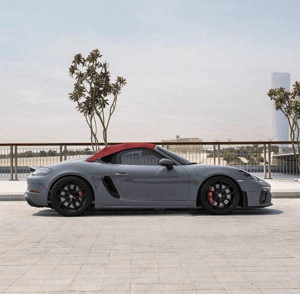 Porsche Boxster 718 Spyder 