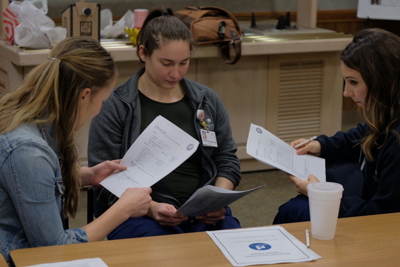 1Unit bedside handover practice