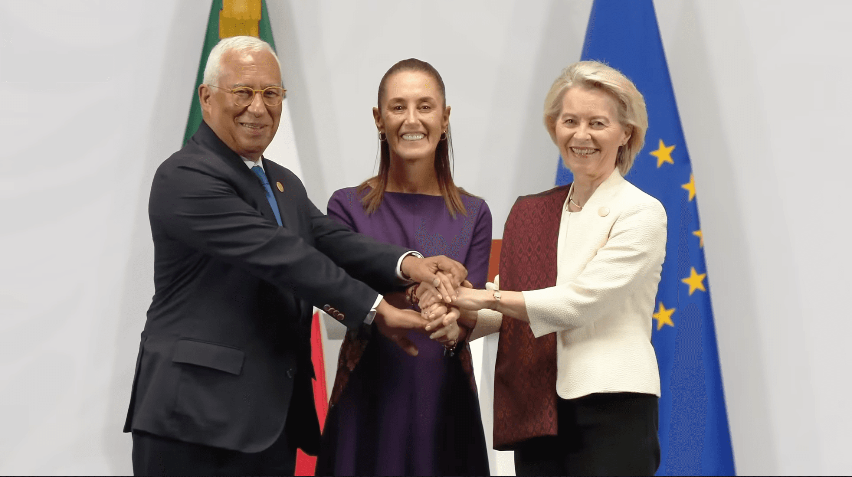 Officials pose together during an EU–Mexico diplomatic meeting.