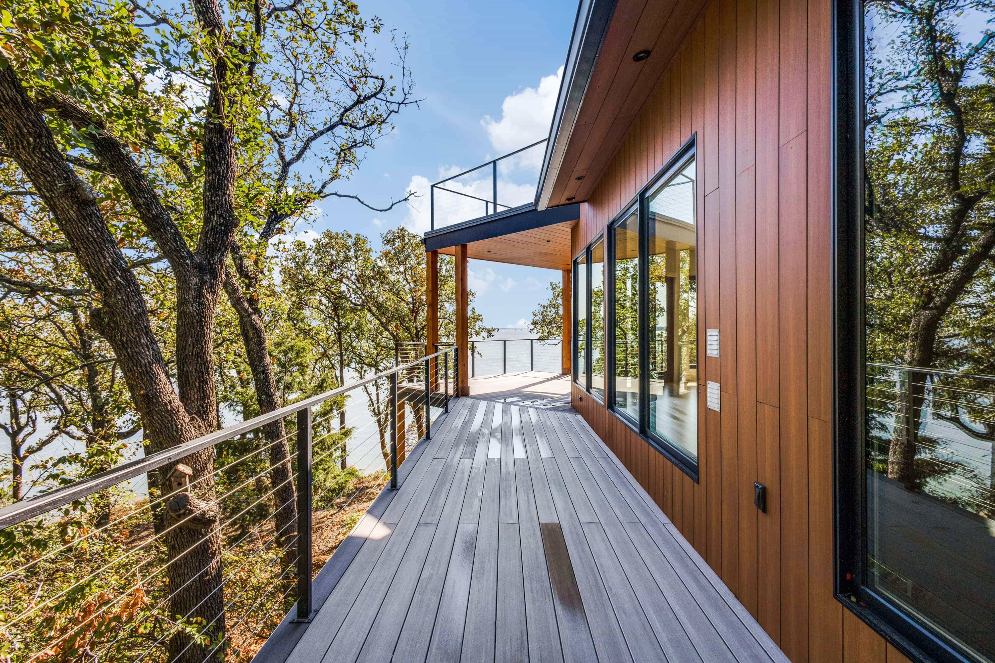 modern lake house construction