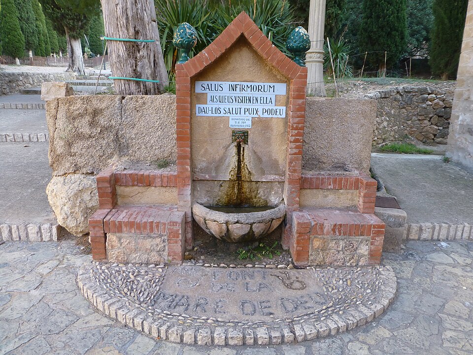Santuari de la Fontcalda - AUtoria: Wikimedia Upload
