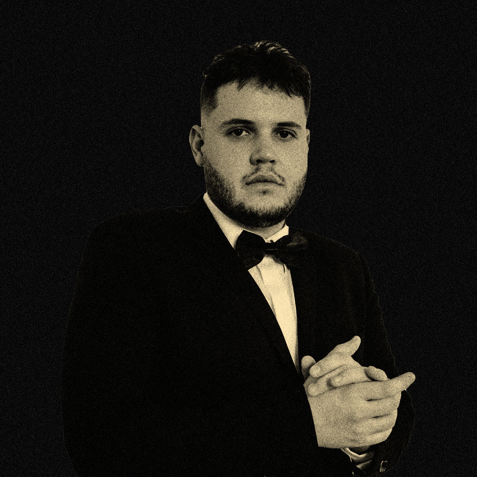 Mjay Beatz is a Slovak record producer, DJ, and songwriter helping shape the modern Slovak and Czech rap sound.