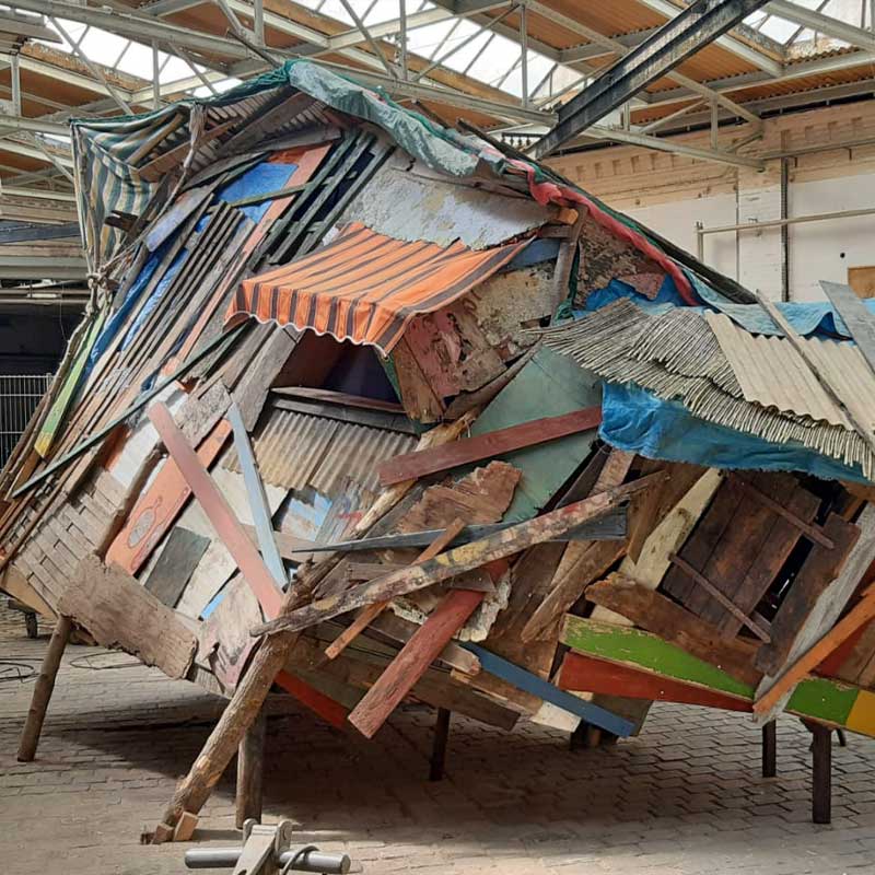 Tischlerei Langer und Krüger Kunstobjekt Hütte Fertigstellung