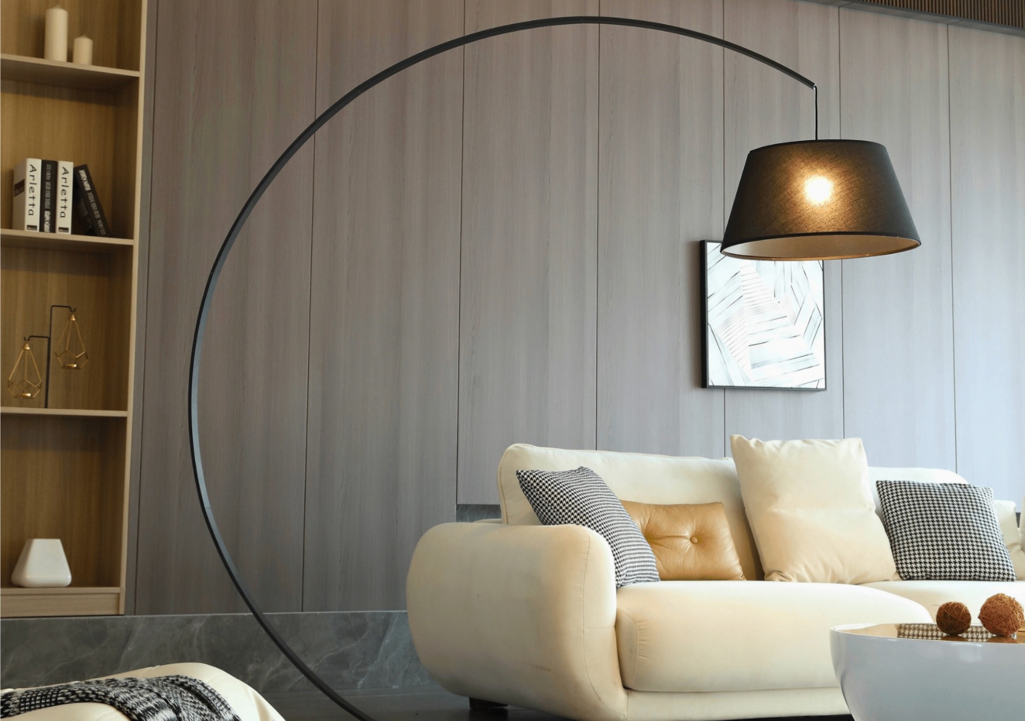 Indoor arc lamp