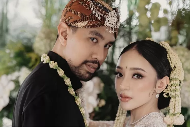 sumber foto : Instagram Amanda Zahra