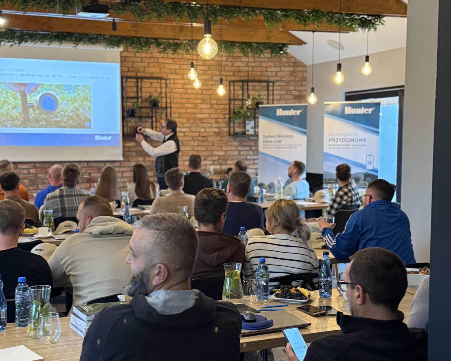 Szkolenie branżowe w Niedźwiedzia 25 z prezentacją dla uczestników