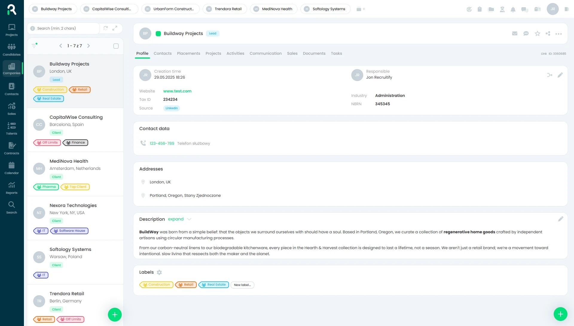 Rekruter nie powinien zgadywać, kto jest dostępny.