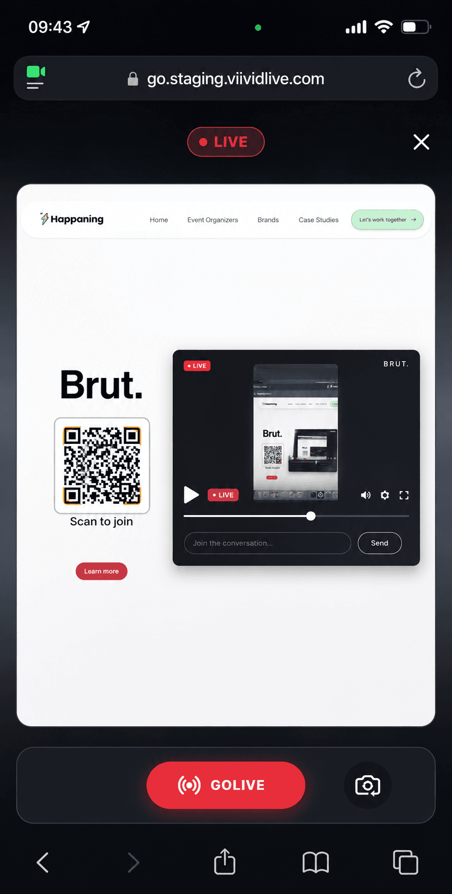 Camera preview with READY status pill and red Go Live button