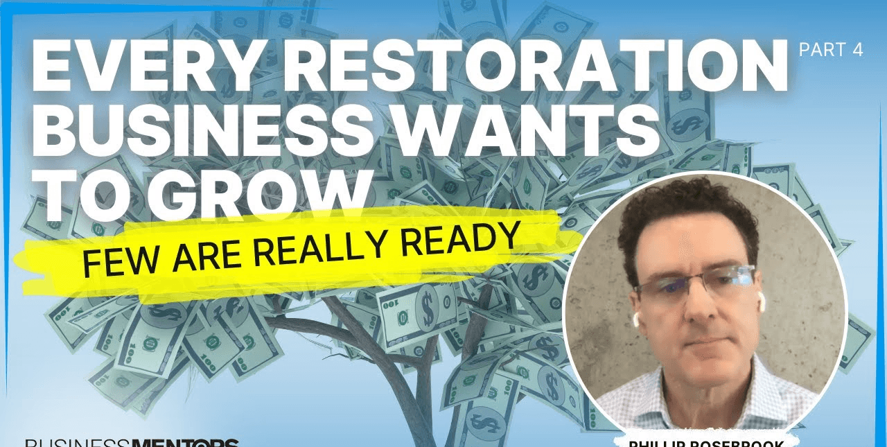 ein Restaurator vor einem Dollarbaum