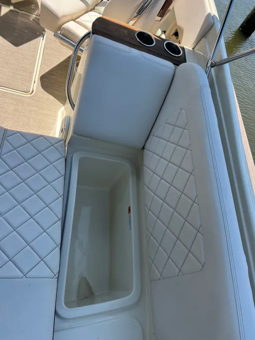 Boat thumbnail 16