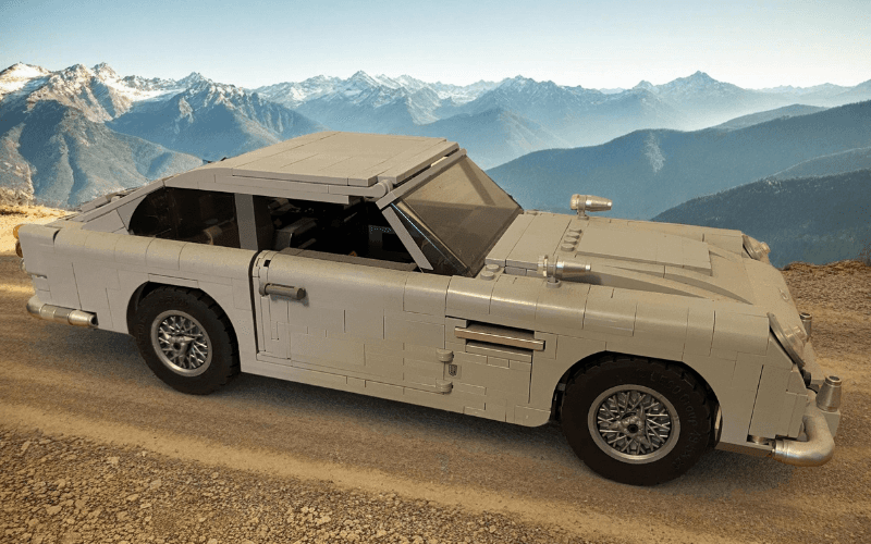 Aston Martin DB5 Lego Build by Dave Plunkett