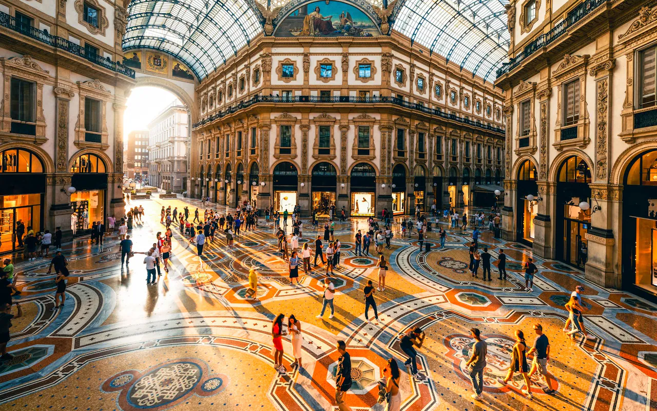 Milan galleria Duomo