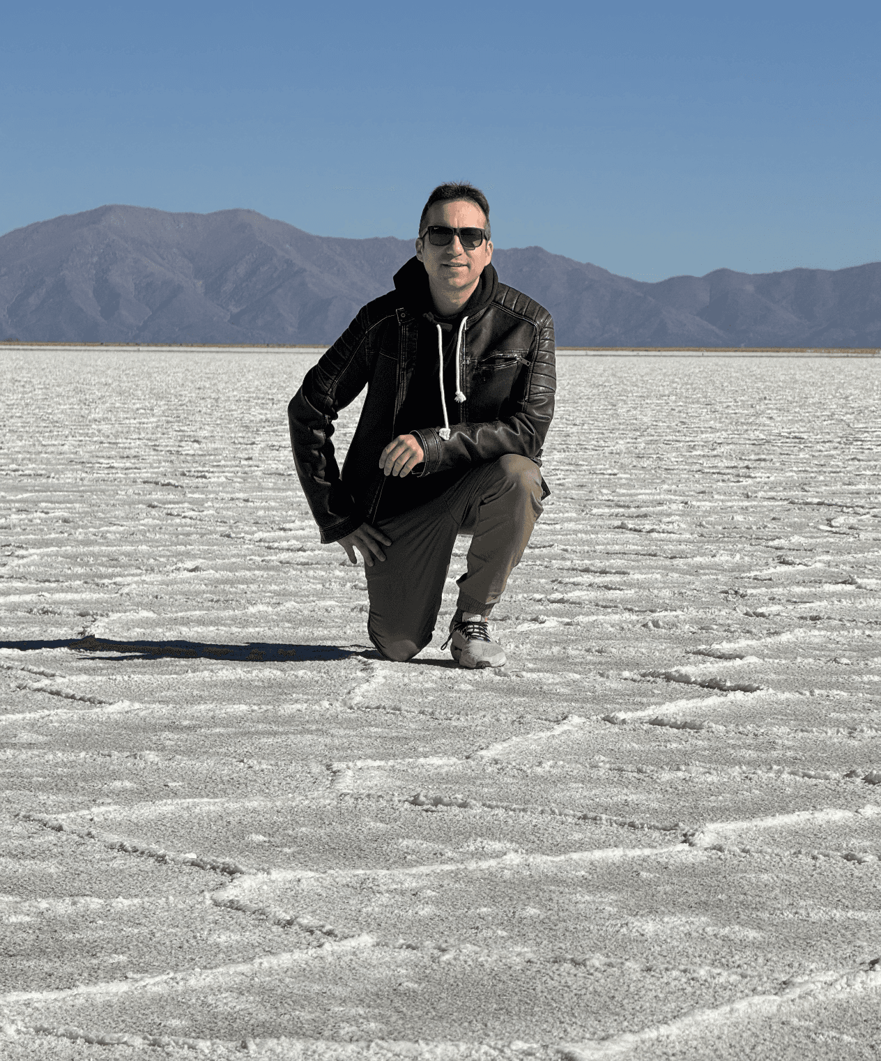 Concetrated triathlete grayscale