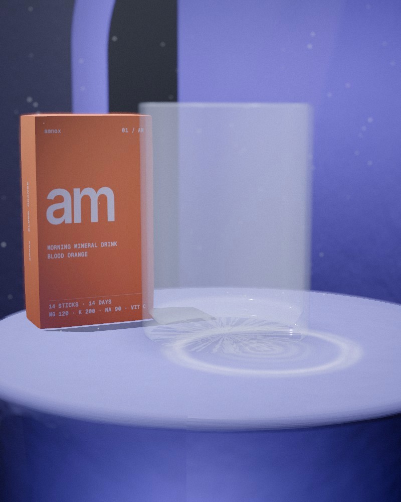The amnox glass at 05:00