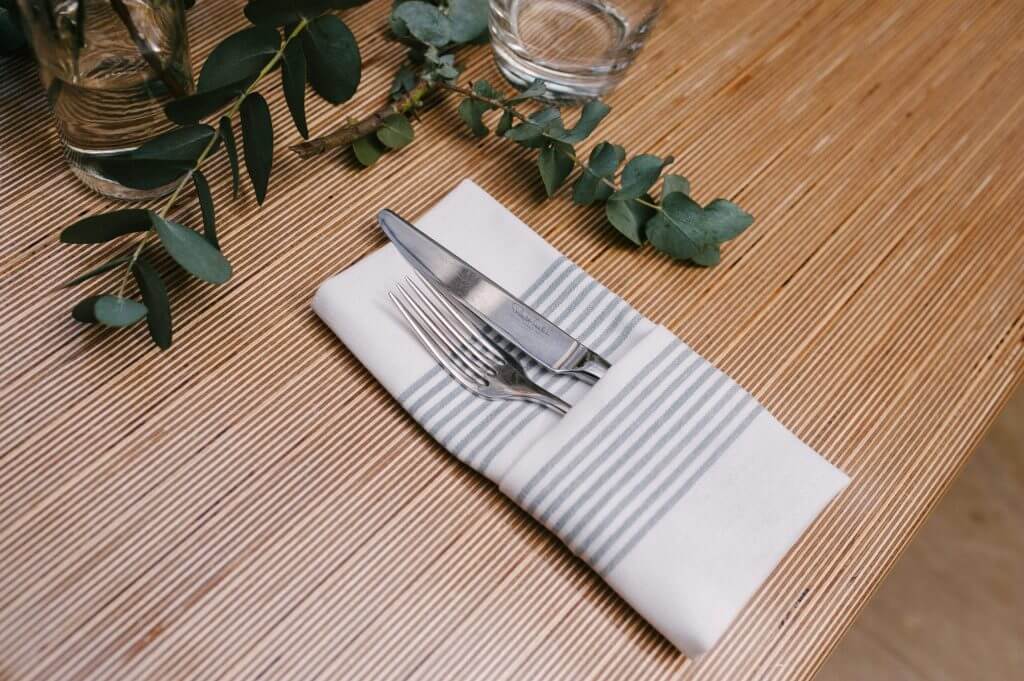 Simple Cutlery Napkin