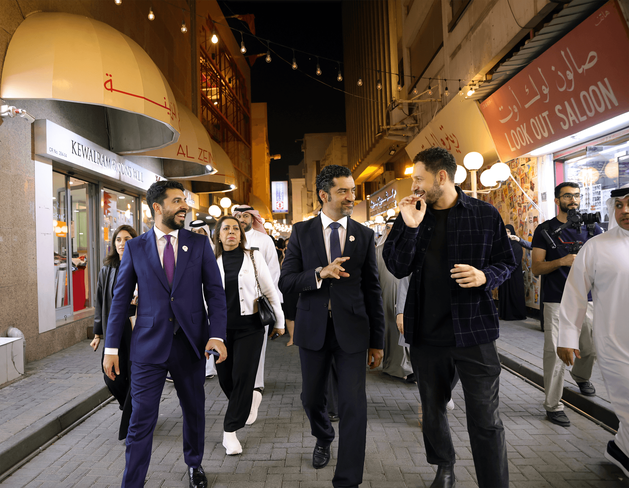 Shaikh Mohammed bin Salman Al Khalifa visiting Manama Retro