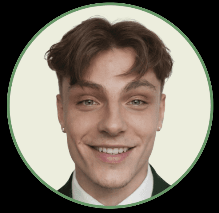 woman wearing black crew-neck shirt