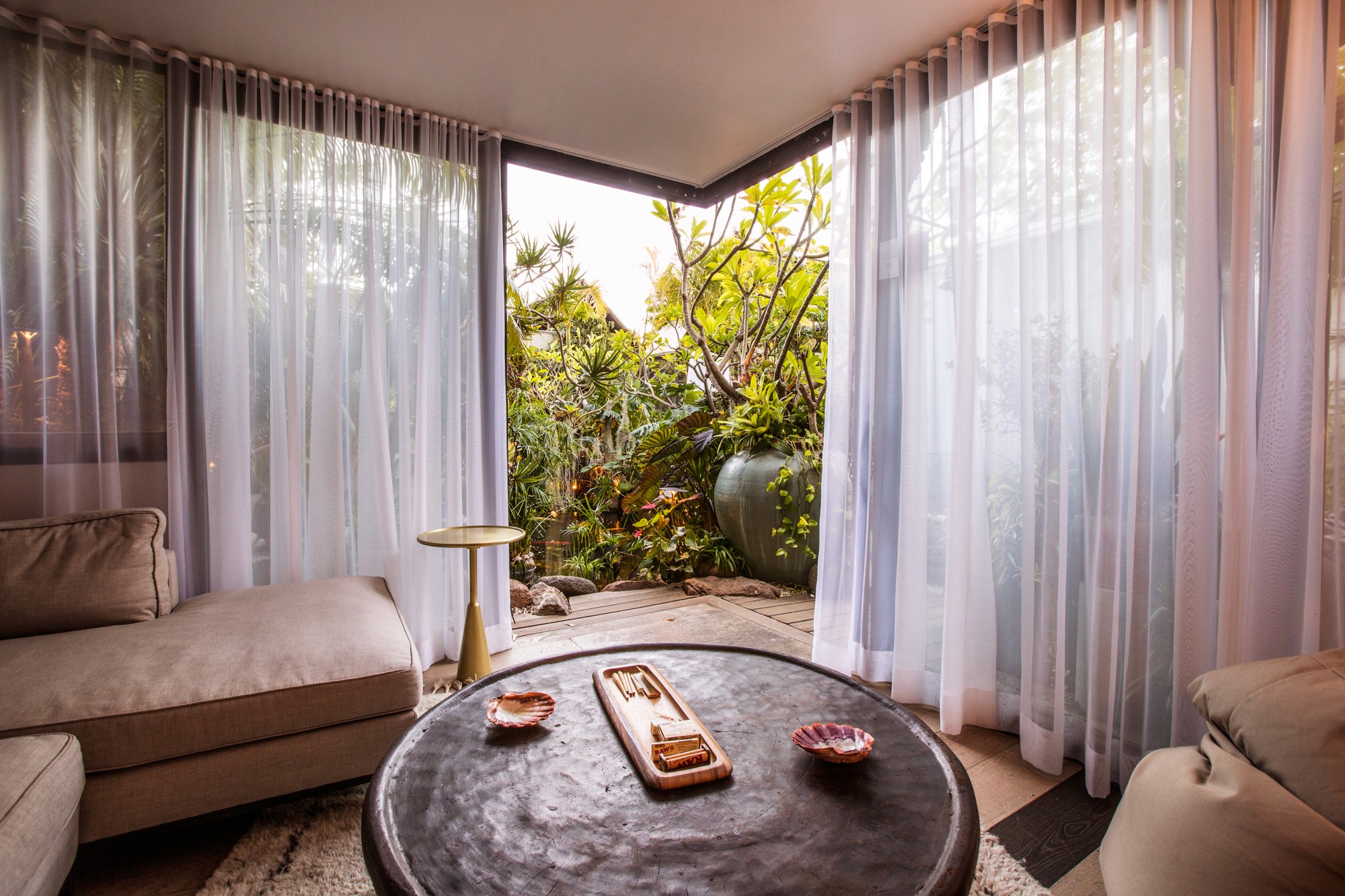 Weed Lounge the Woods WeHo