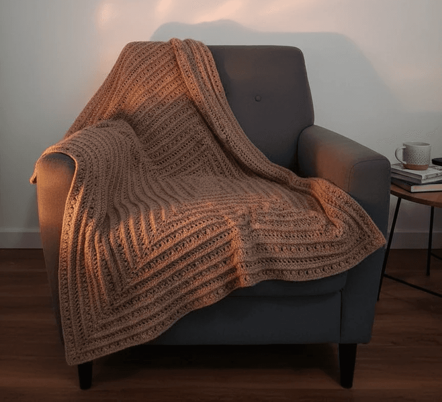 Plaid carré marron à motifs