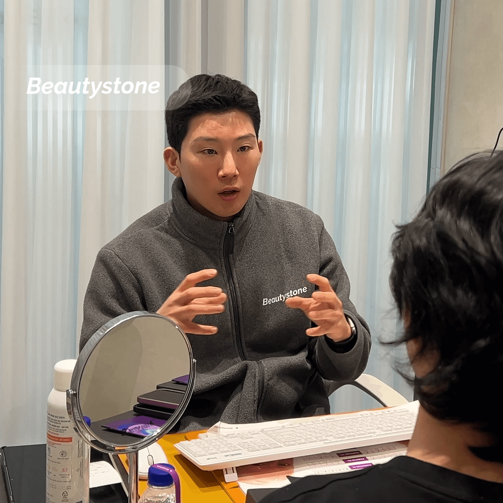 써마지 600샷 가격과 커스텀 디자인
— 홍대 뷰티스톤의원 서울대 전문의
위영진 리프팅 시술